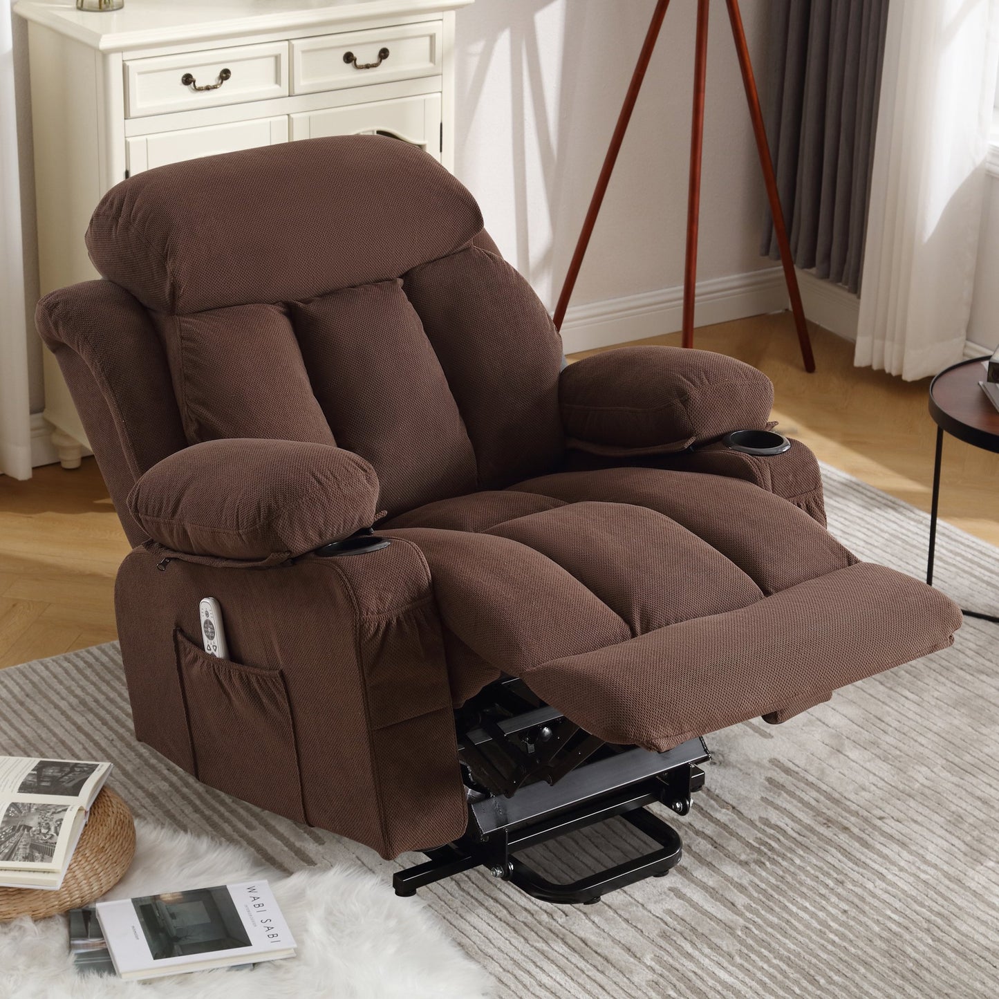 Home Recliner Chair with Remote Control for Living Room, Single Velvet Ergonomic Recliner Chair with Cup Holders, for Home Theater Seating Living Room Lounge Chaise, Brown