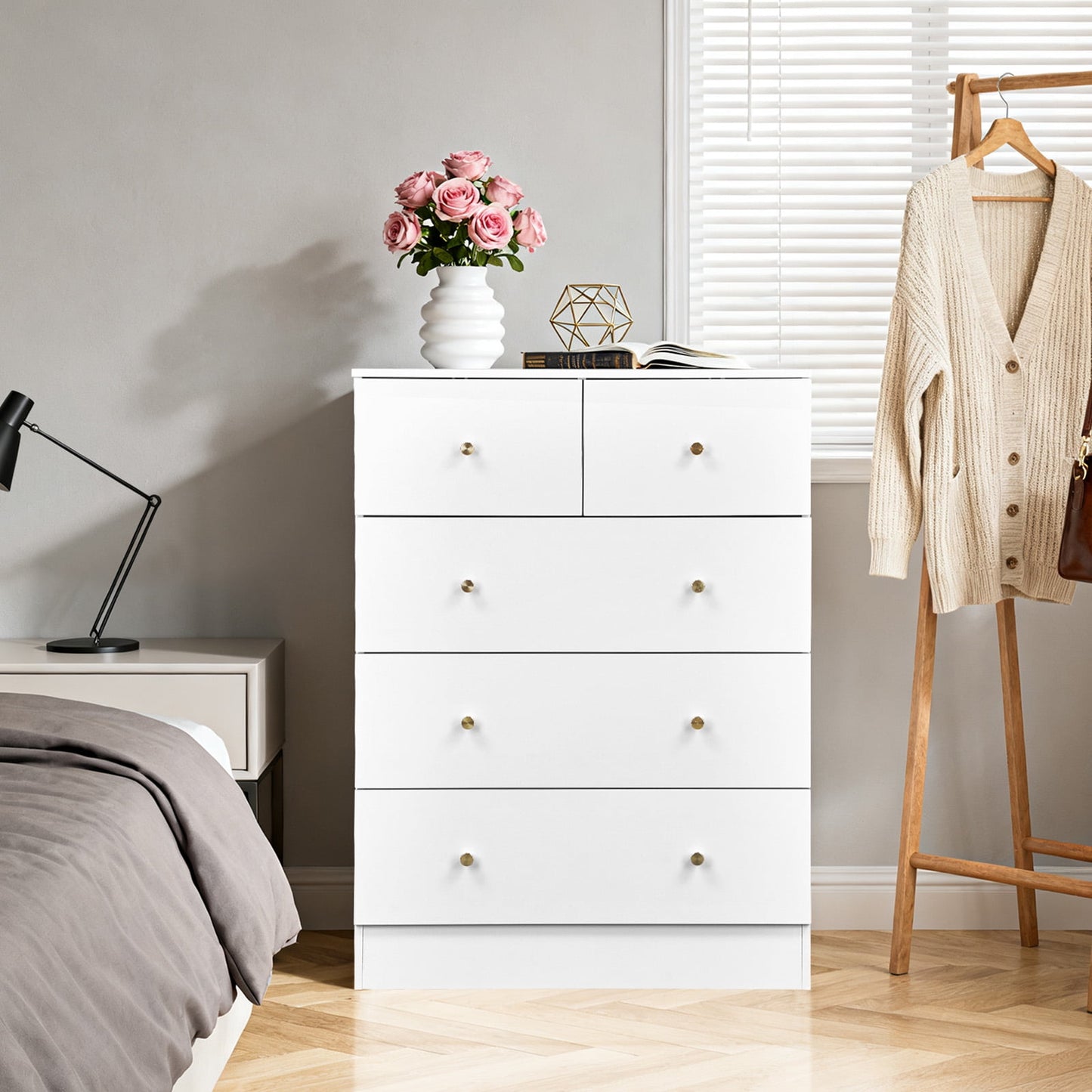 5-Drawer Dresser with Matte Gold Handles, Linen Texture Modern Storage Cabinet for Bedroom, Office, Living Room,25.98''x15.75''x35.82''